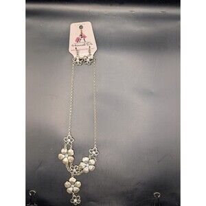 Hannah D Necklace and Earring Jewelry Set